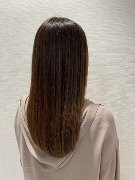 アングゥ ウル(ungu ul) ナチュラルストレート