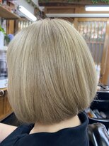 ギメルタカヘアーサロン&nbsp;グレイヘアでもオシャレに♪