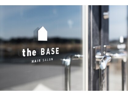 ザベース(the BASE)の写真