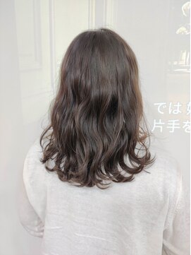 コヨミ(koyomi) オール波巻きくびれヘア20代/30代/40代