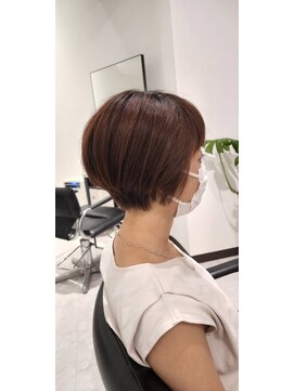 シュール センター南(SURREAL) ショートボブ