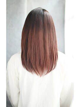 リーニアプラスエヌ(LINHA +n) 20代30代40代 秋が目覚める甘ロング【長浜】