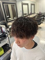 アイズ 海老名(AIZU) ツイストスパイラルパーマ 波巻きスパイラルコンマバング韓国