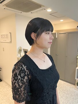 メモリーズ 銀座(Memories) グレージュと耳掛けショート◎