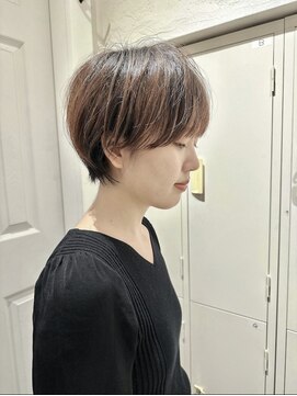 アデプト 綾瀬店(adept) 耳掛けマッシュショート【綾瀬/北千住/亀有】