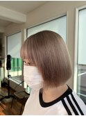 ミルクティーベージュ