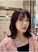 くびれヘア　パープルカラー　赤紫カラー　ミディアムレイヤー