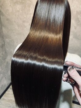 ルピナスの写真/髪質改善☆髪の状態に合わせた施術で、ダメージレスに自然なストレートヘアを実現♪お悩み解決◎