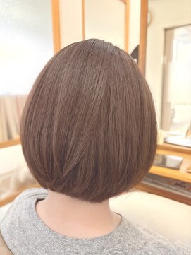 グロウトヨサキワン(GLOW TOYOSAKI ONE) ナチュラルに美髪スタイル