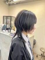 ユニ 江坂(Uni.)&nbsp;ウルフカット 中性ウルフ　マッシュウルフ　　ウルフレイヤー