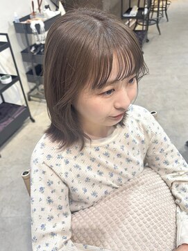ディッセンバー 伊勢崎(December) レイヤーカット/グレージュ/レイヤーボブ/ミルクティーベージュ
