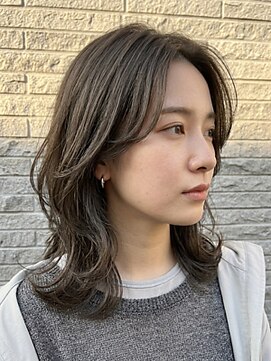 ルシード スタイル リコット(Lucido Style Ricotto) 大人可愛いミディアムレイヤーウルフカット小顔透明感カラー30代
