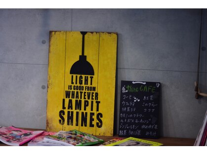シンク バイ ロスタ(Thinc by Rosta)の写真