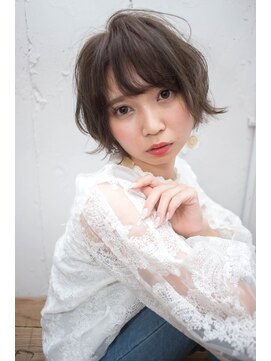 トイズファクトリー(Toys Factory) ひし形ショートボブ