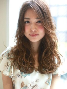 ロンド ストラーダ 心斎橋(Lond strada) ショート×ハイライト白髪ぼかし×マチルダボブ[心斎橋]