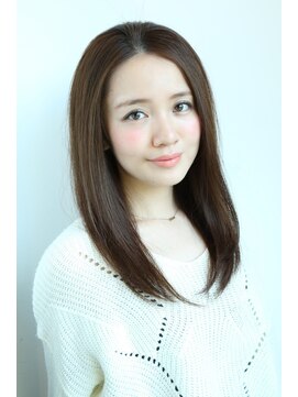 アユラ イオン八戸田向店(AyuRa) センターパートストレート【イオン八戸田向】