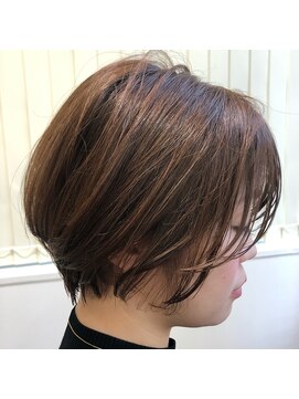 キートス(Kiitos) 【kiitos西梅田大人ショート】