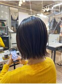 黒髪×軽めの切りっぱなしボブ☆