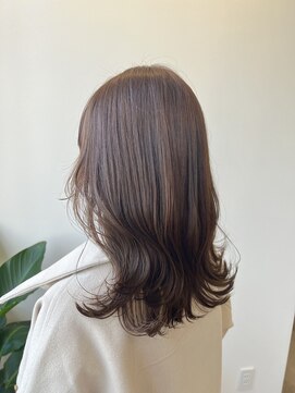 シェリー(Che'ri) くびれヘア　ブリーチなし　ベージュカラー　/ MANA