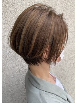 エイム ディクト ヘアー プロデュース(ame D.C.T HAIR PRODUCE) 『ame四日市』小顔ショートボブ前下がり