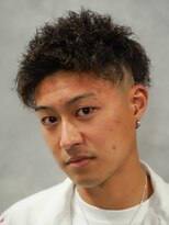 クロムトウキョウ ザ バーバー ネオン 新宿店(CHROM TOKYO the Barber ne/on) twist on kojima