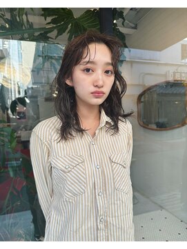 ヒュージ 三軒茶屋(huge) ウルフパーマ/くるくるパーマ/スパイラルパーマ/ボブウルフ