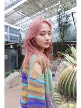 トレンチ(TRENCH) 《おつじ TRENCH》ケアブリーチ × ピンクベージュ