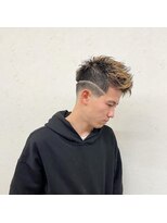髪屋 スキンフェードスタイル【ラインで個性的UP】