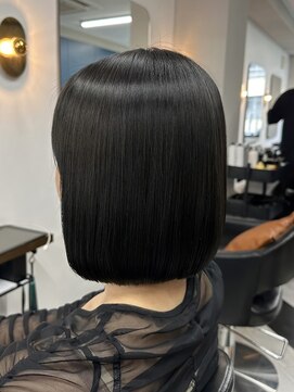 アフロディーテギンザ 神保町(APHRODITE GINZA) カール/セミディ/シアーカラー/姫カット［御茶ノ水/神保町］