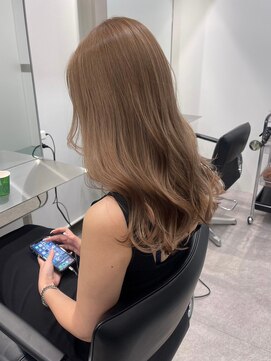 リムレスバイサンク 万代 新潟駅(LIMLESS by cinq) ミルクティーベージュダブルカラーインナーカラーケアブリーチ