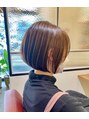 ニルス(nils) ブラシを使わなくてもキレイに収まるボブにします