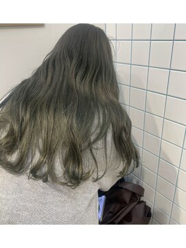 ウィット(wit) olive color