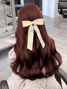 ペレ 栄 アネックス(PELE栄ANNEX) 暗髪/ツヤ髪/韓国/レイヤーカット/前髪カット/トリートメント/栄