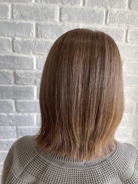 エムロード 深草店 白髪ぼかしハイライト