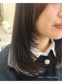 レイヤーカット＆オリーブアッシュカラー