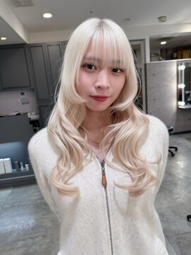 ノエ 心斎橋(Noe) 【Noe心斎橋YUTO】ブロンド/小顔ヘア/ミルクティーベージュ