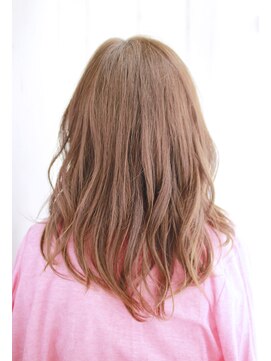 シュシュット(chouchoute) 美髪デジタルパーマ/バレイヤージュノーブル/クラシカルロブ/057