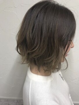 シュリット(schritt) ボブ グラデーションカラー アッシュグレー！