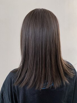 メルシー トータル ブランディング サロン(merci TOTAL BRANDING SALON) イルミナ／髪質改善／フォギーアッシュ／横浜／横浜駅