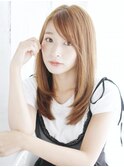 内巻きレイヤーストレートスタイル