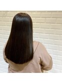 ツヤ暗髪ストレート大人上品なめらか美髪【カミケンネクスト】
