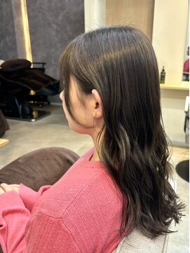 バッカ 横浜桜木町店(BACCA) ロング、オリーブベージュ