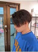 センターパート×ツイストスパイラルパーマ