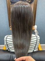スイ バイティティ 川崎店(suis. by titi)&nbsp;オリーブグレージュ
