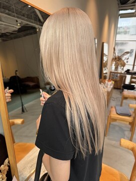 エルム 原宿 表参道(yelm) ホワイトベージュ/髪質改善トリートメント