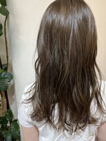 ル コワン ククー(Le coin coucou) オリーブカラー