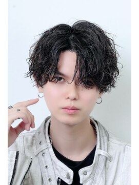 リップス 吉祥寺店 (LIPPS) シャドウセンターパート