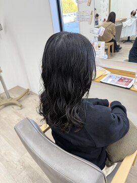 コテ巻きゆるふわパーマ