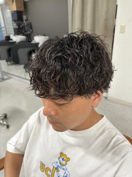 ワンズ リー 下北沢店(ONE's ly) センターパート波巻きパーマニュアンスパーマ