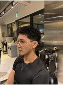 刈り上げセンターパート/波巻きツイストスパイラル/飯田橋/I